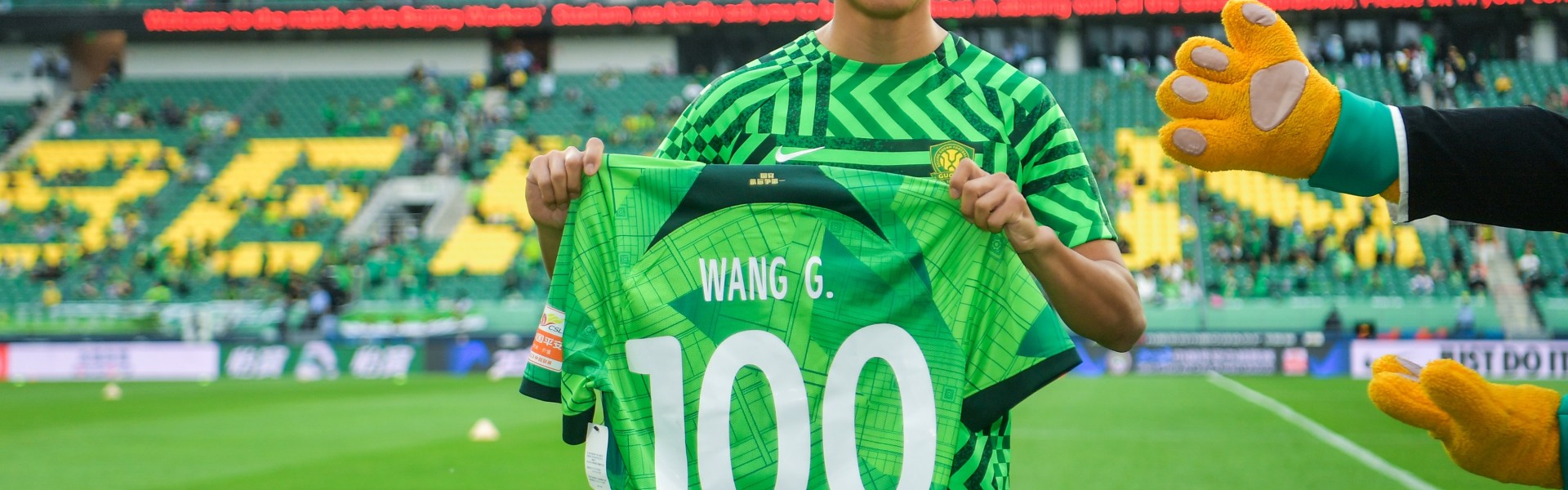 王刚表示球队仍需专注，联赛夺冠仍是当前首要任务