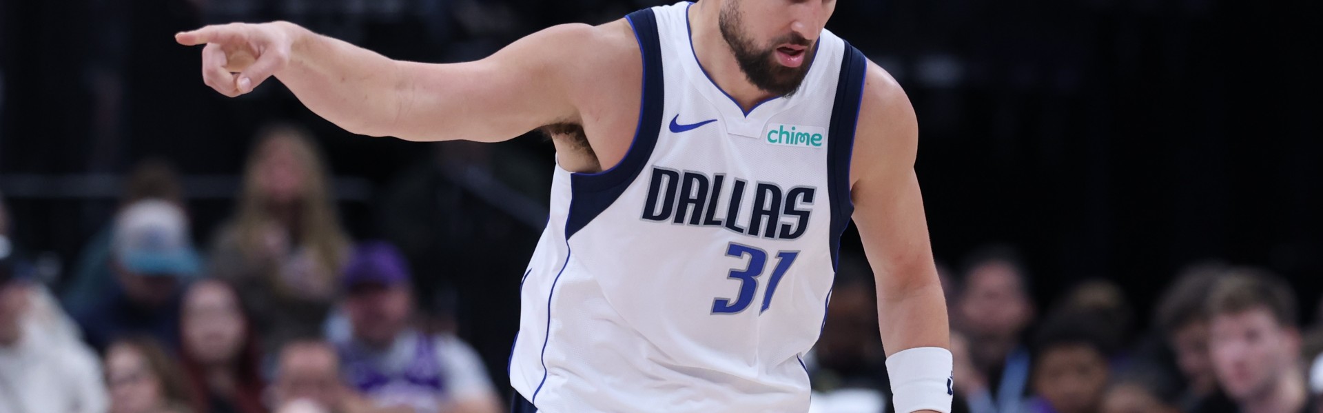 xingkong.com-🎯克莱命中生涯第2800记三分 历史第5位&amp;距离超越利拉德还差5记