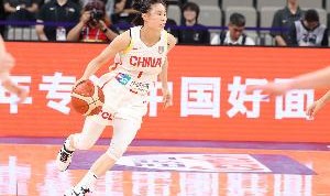 星空体育-传射俱佳！王思雨半场9分钟3中3贡献11分5助 罚球7中5