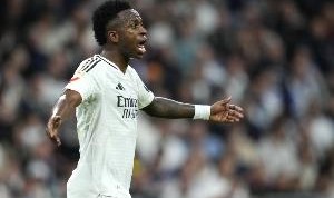 去年还是金球大热！阿斯：维尼修斯正“坠落” 续约停滞+状态存疑