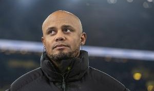 孔帕尼：缺少伊藤洋辉很难受&amp;但这不能成输球借口，科曼下场回归