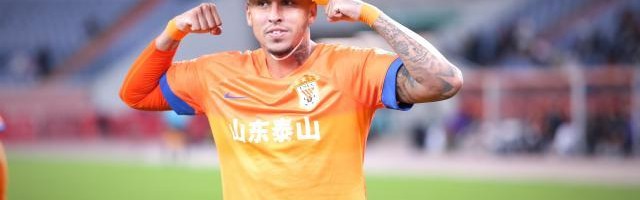 【中超】刘彬彬破门克雷桑梅开二度 泰山4比1津门虎